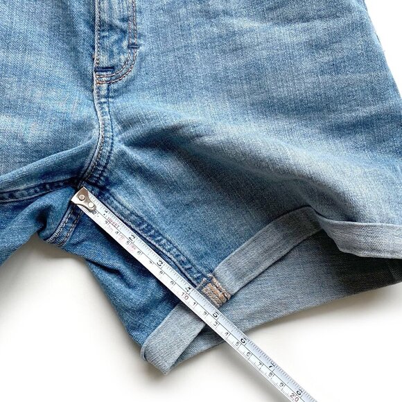 Abercrombie Kids Girls Blue Denim Shorts Size 15/16 Light Wash 5" Inseam Cuffed - Picture 6 of 10